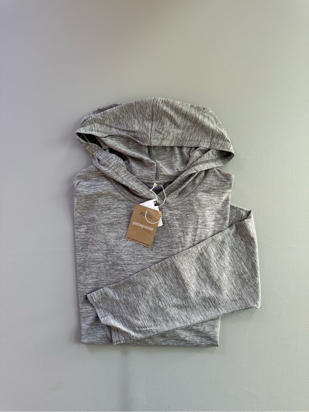 Patagonia Men’s Capilene Cool Daily Hoody Heather Grey size XL - New W Tags